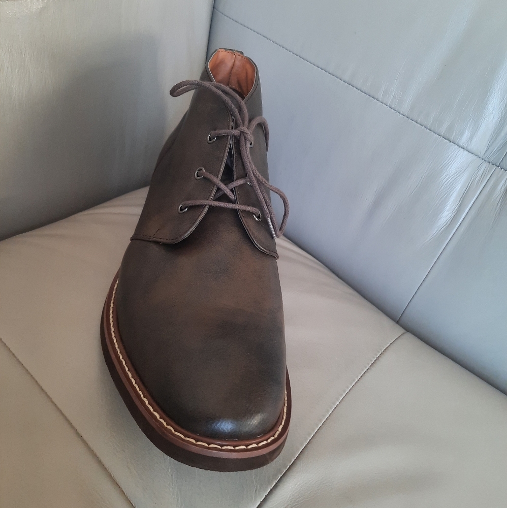 New Guess Leather Boots Size 12